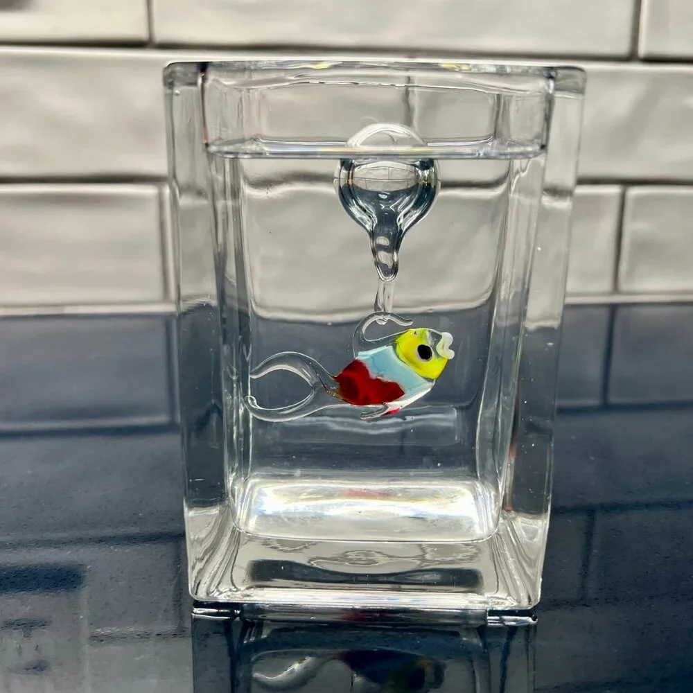 Amazing Floating Glass Fish - Picture 9 of 9